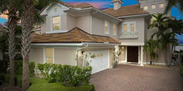 5510 E Harbor Village Drive