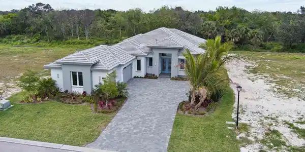2301 Grand Harbor Reserve Square