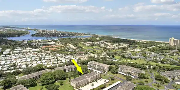 300 N Highway A1A