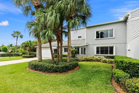 4949 N Highway A1a