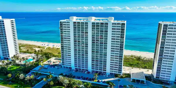 2800 S Ocean Boulevard