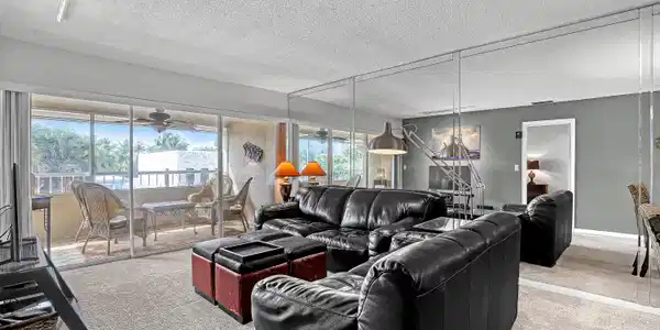 Image 3: living area
