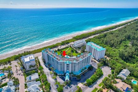 2000 S Highway A1a