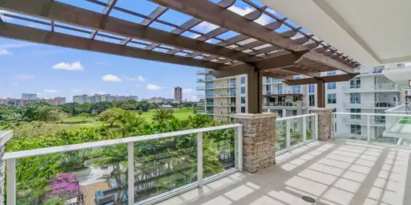 200 SE Mizner Boulevard