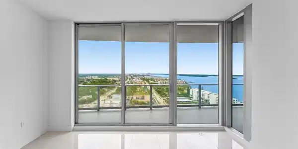 Image 4: Intracoastal Views