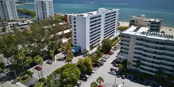 1500 N Ocean Boulevard