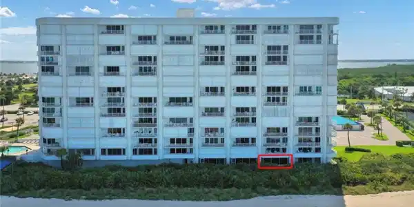 9600 S Ocean Drive