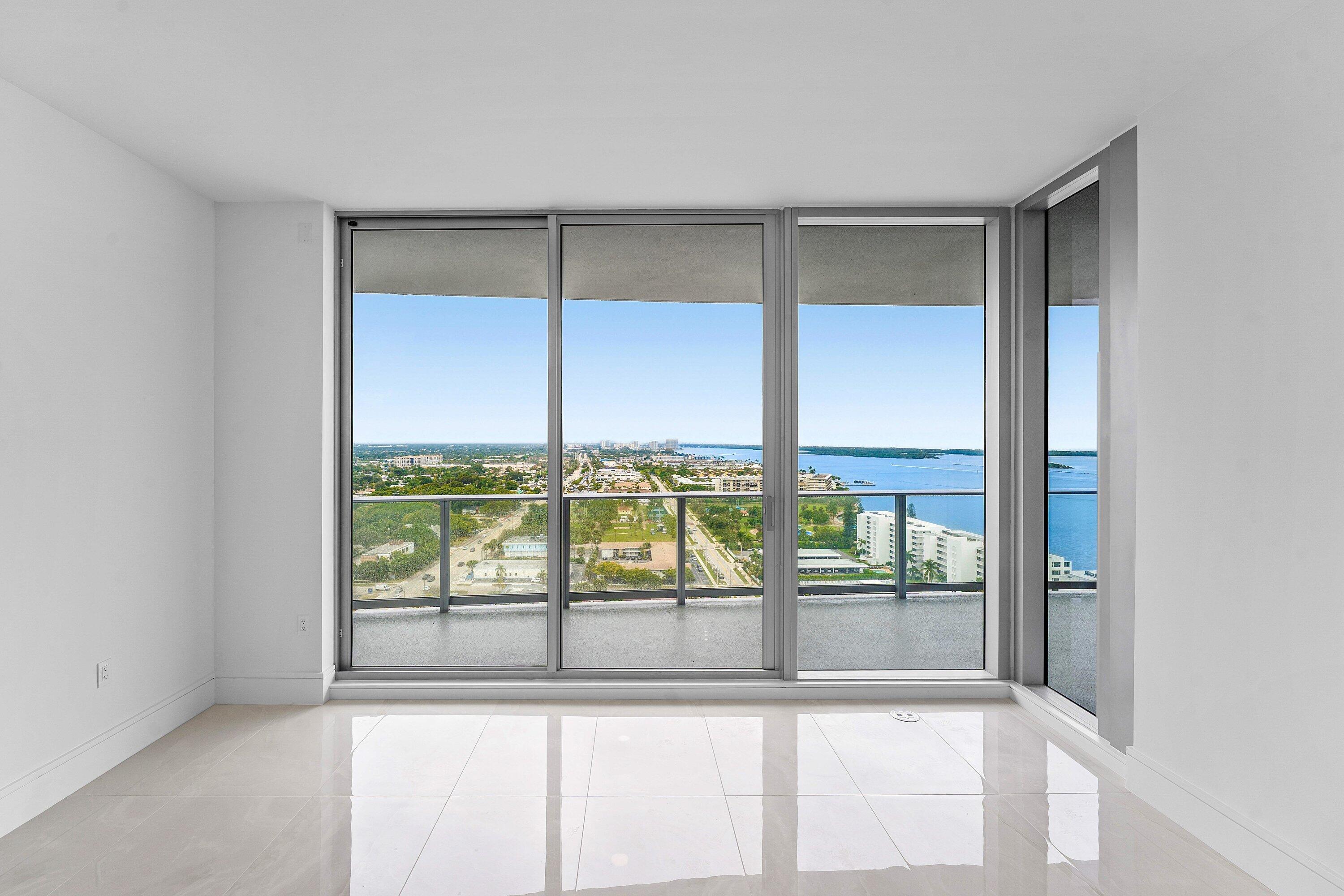 Image 4: Intracoastal Views