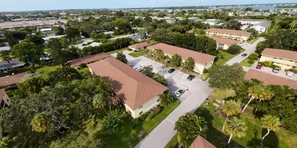 Image 3: 0-DJI_20250830171707_0041_D