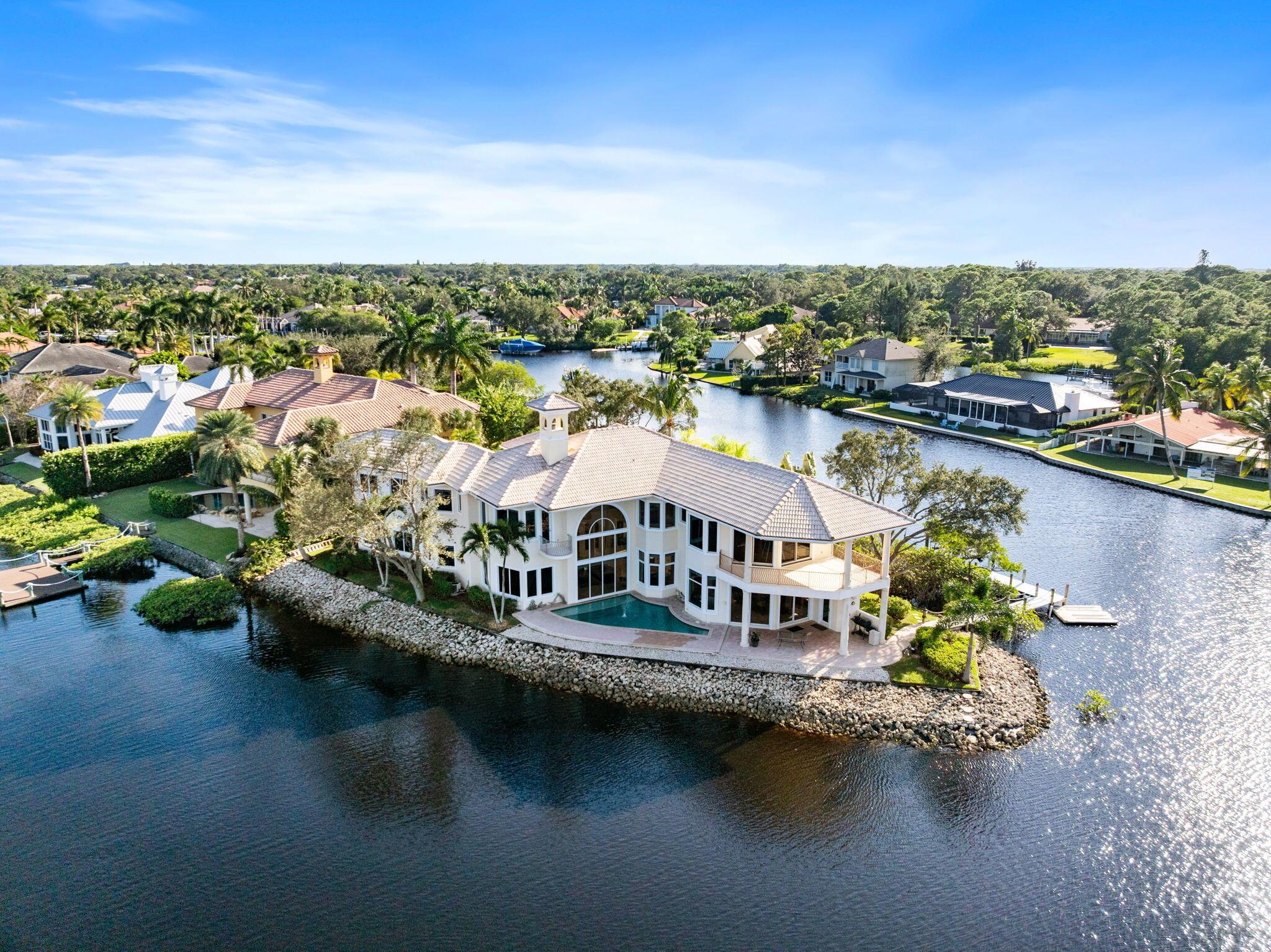 Image 4: Point Lot with Panoramic view of the Loxahatchee R