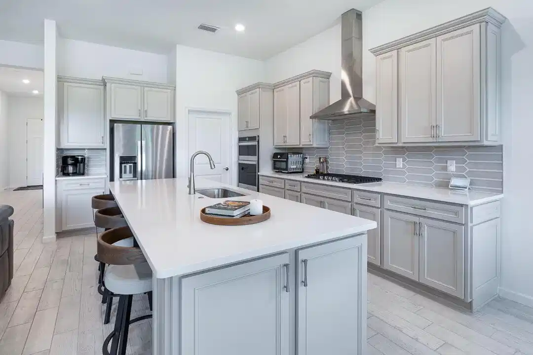 Image 1: Gourmet Kitchen