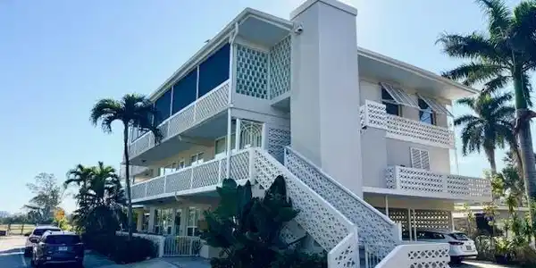 131 N Golfview Road