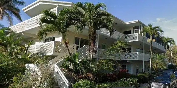 Image 2: Second Floor Unit - with covered parking