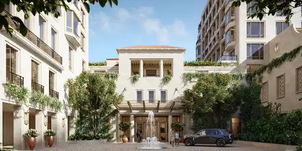 Image 3: SFH Motor Court Entrance
