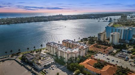 1801 N Flagler Drive