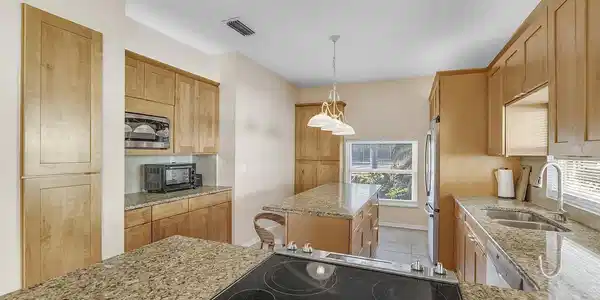 1835 N Garden Grove Circle