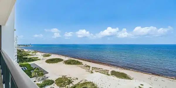 900 N Ocean Boulevard