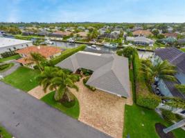 8976 SE Harbor Island Way