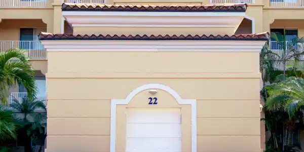 Image 3: Building 22