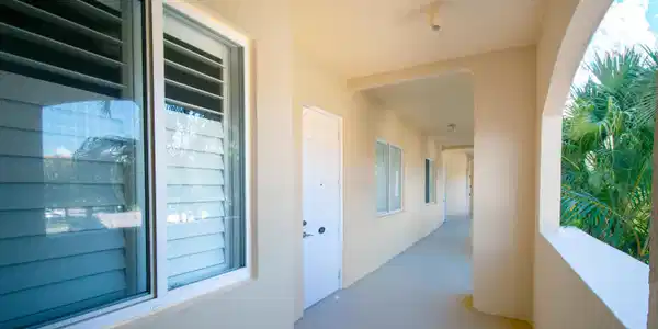 Image 4: Front Door Hallway