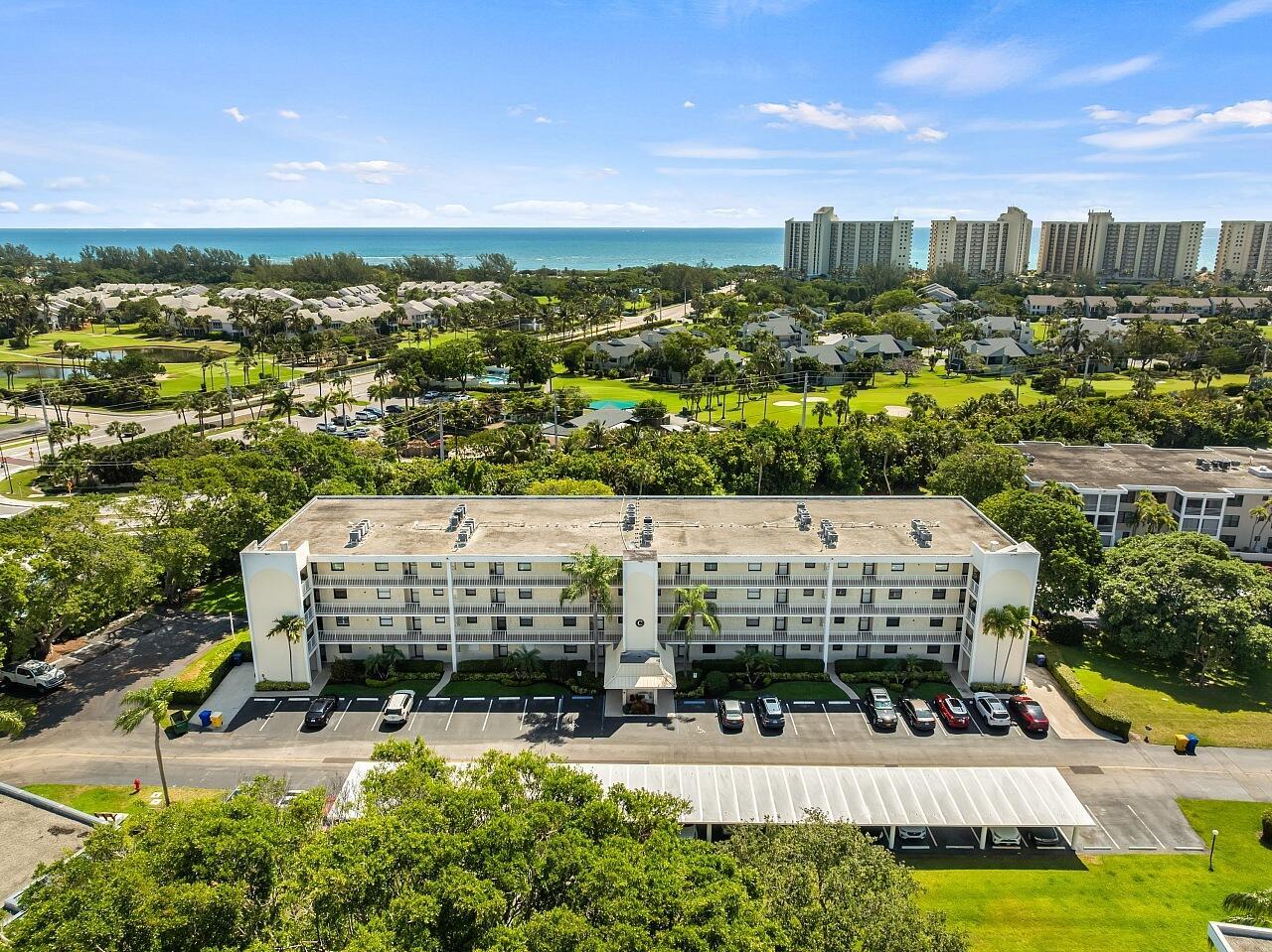 Image 4: 300-N-Hwy-A1A-Apt-203C-HigMedia-001-1280