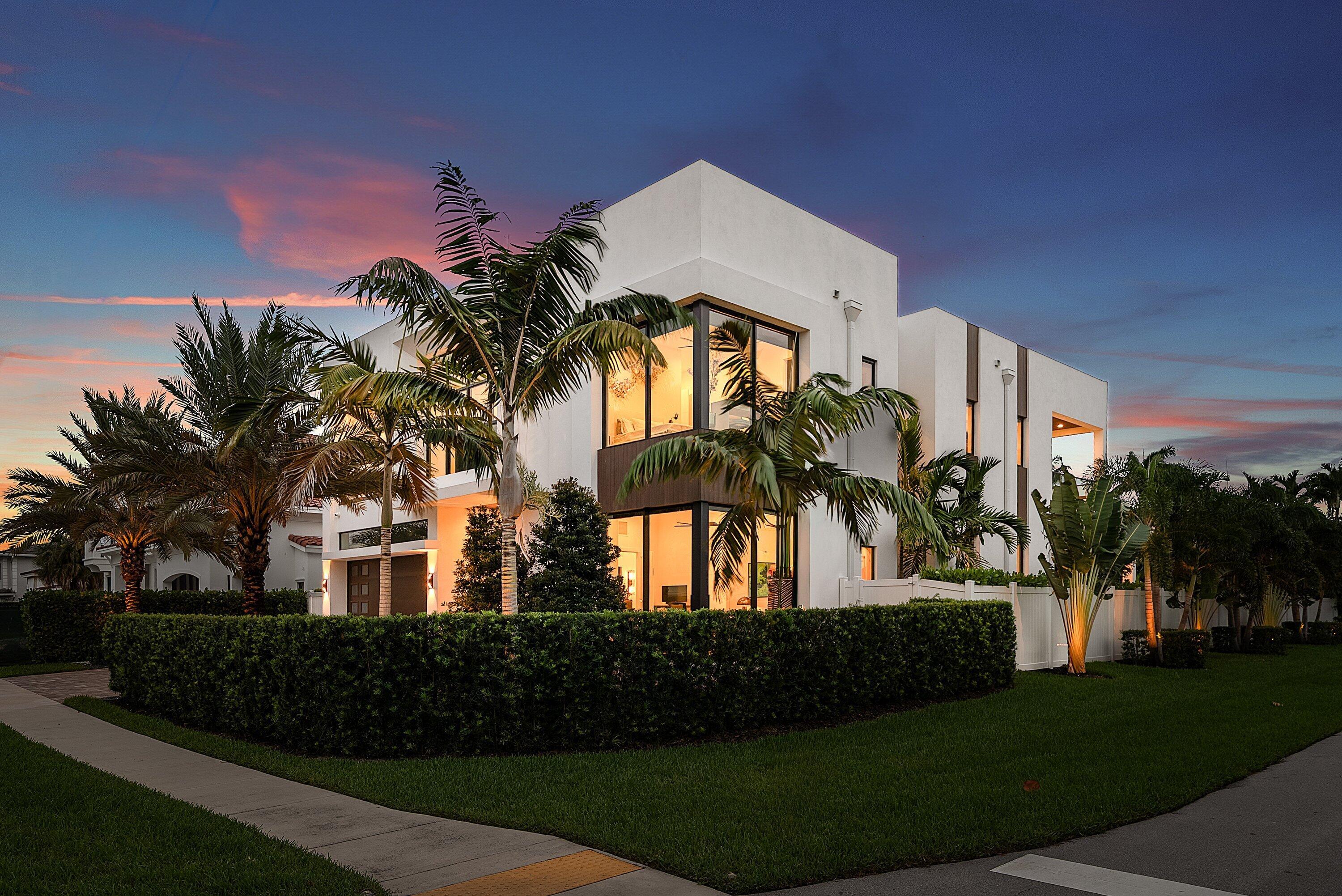 Image 1: 074-400Northeast4thStreet-BocaRaton-FL-3