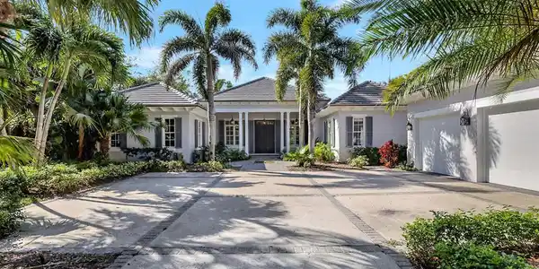 551 White Pelican Circle