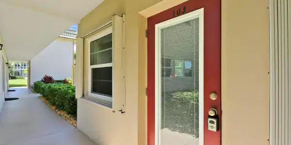 43 Vista Gardens Trail