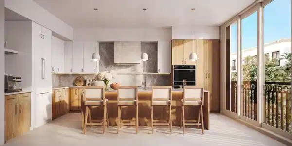 Image 4: Kitchen