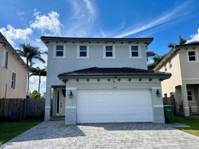 3114 SE 3rd Drive