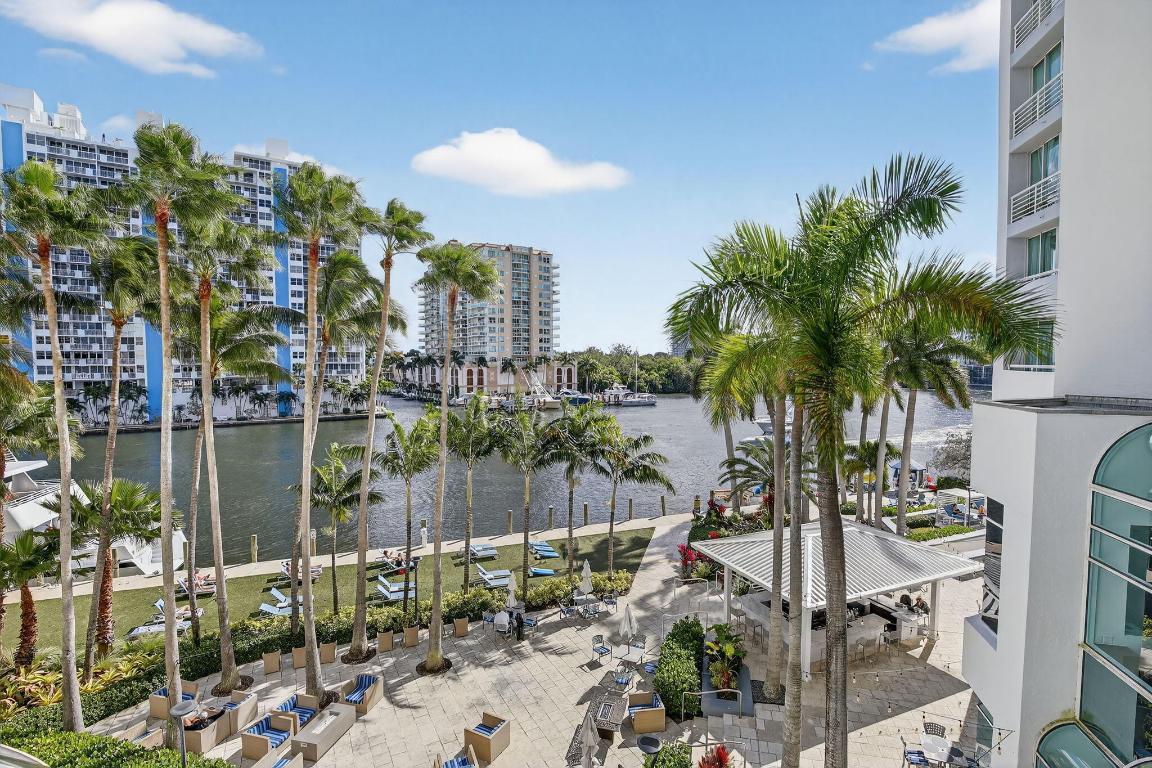 Image 1: 2670 E Sunrise Blvd. 320