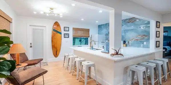 418 N Palmway