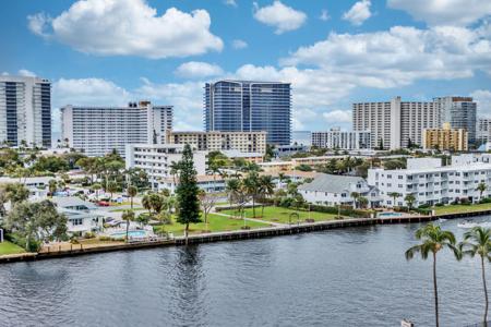2900 NE 14th Street Causeway