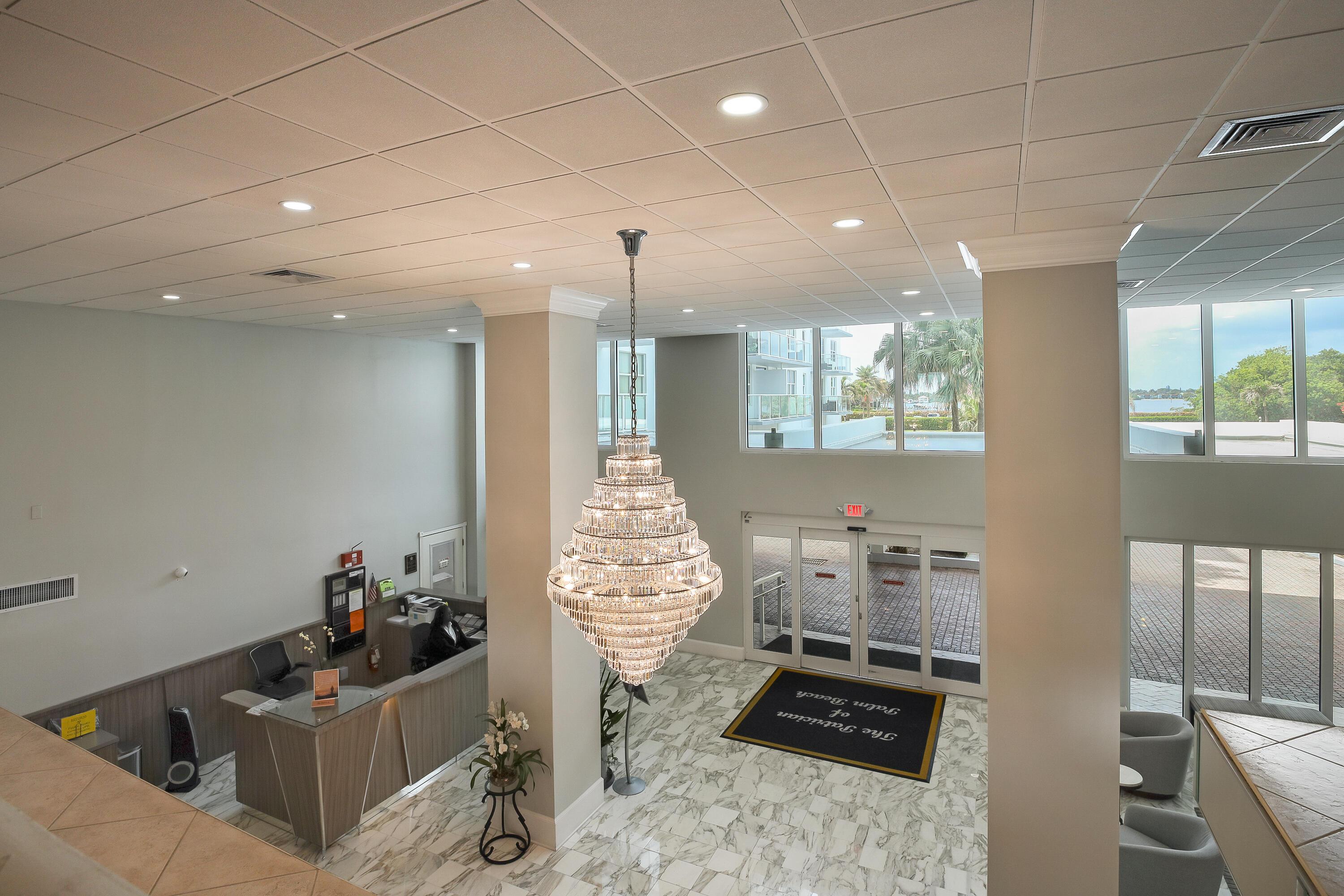 Image 2: lobby