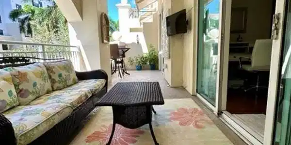 99 SE Mizner Boulevard