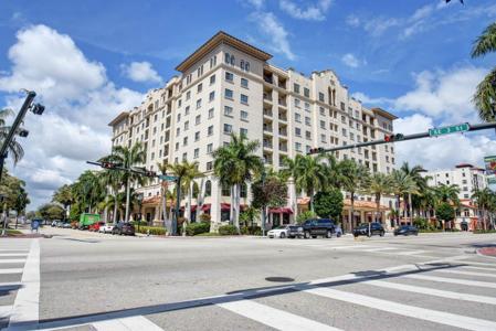 233 S Federal Highway