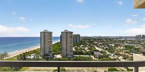 Image 2: 57-web-or-mls-5D1A0763