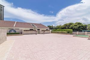 3962 N Ocean Drive