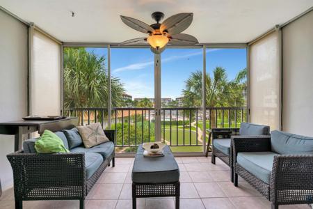 901 Gardenia Drive