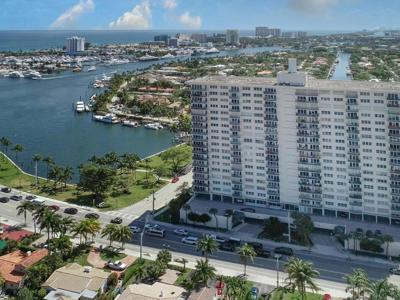 2500 E Las Olas Blvd