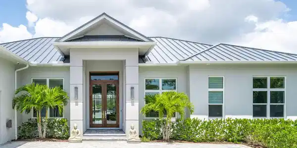 Image 4: 6-web-or-mls-3937 Indian River Dr E7