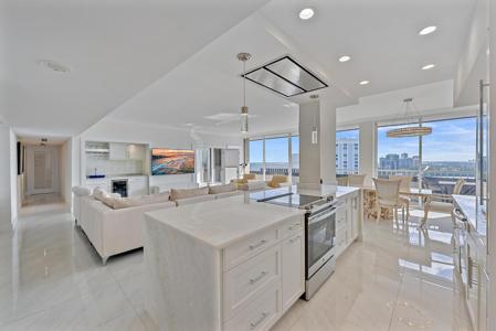 5280 N Ocean Drive