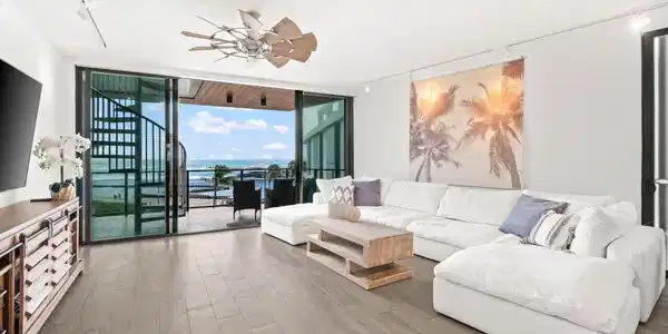 Image 2: 008-106InletWay-304-PalmBeachShores-FL-3