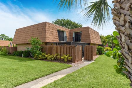 5962 SE Riverboat Drive