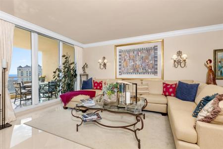 2110 N Ocean Blvd