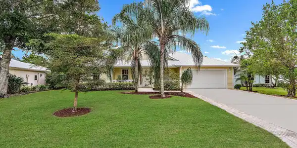 5356 SW Landing Creek Drive
