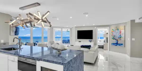 550 S Ocean Boulevard