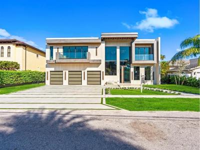 2441 NE 48th Court