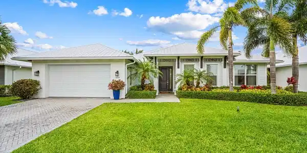 3919 Duneside Drive
