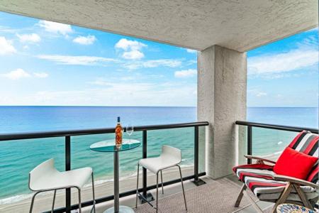 3115 S Ocean Boulevard